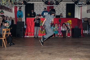 Bild 146 - Jugend-Karnevalsfeier Latuff Wiemersdorf